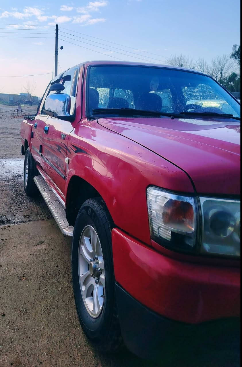 السلام وعليكم بيكب دير للبيع2014 رقم صلاح الدين مكفوله كفاله عامه بيها فقط شبر تعديل بارد بل جاملغ الأمامي كير محرك كل بل شرط لاصرف لا بخار/سياره جديده بمعنى الكلمه اترايك وين ماتريد السعر88ورقه وبيها مجال بسيط للطيبين للأستفسار الاتصال على الرقم ***********
