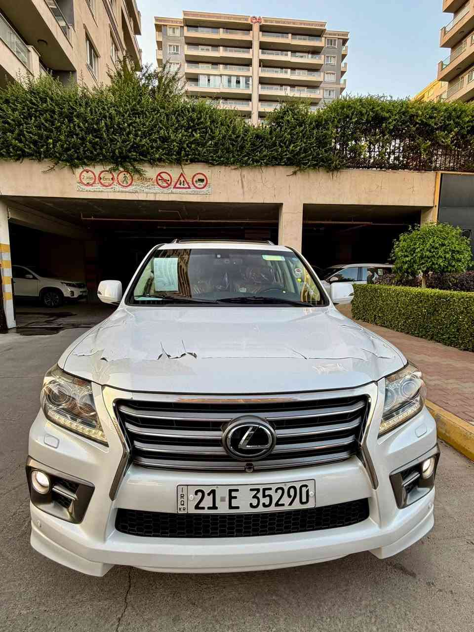 ‎‏Lexus LX sport  85,000 KM  2014
‎🔹لكزس 2014     (بریم) LX 570

‎🔹 مكفولة كفالة عامة من الدعامية إلى الدعامية 
‎بدون بارد  ،بدون رصعات ،بدون حتى شخط🔹
‎دعاميات هم بدون صبغ ،رمل مابي ،بقية كلها بشرط

‎🔹 داخل مشمش  بسمطين + +سماعة بيادي مجوود 
‎🔹 ماشيه 85 ألف 

‎        سعر 428$📞*********** ره قم موبيل    

‎ فول فول المواصفات 🔹
‎ بصمة➕ الانزلاق➕ورقة البيانات➕شغال كشن جلد و هيلتر 
‎الاحتلال➕راس ديفيد➕ 5 كاميرات  ➕ثلاجة➕زينون، جلد جاف  تدفئة شفط التبريد خزينة➕هواء مزدوج➕نظام ايكو سبورت,➕حساسية الديك المؤخرة  مرايات➕الفتحة➕باب خلفي جك➕رادار إمامي

‎محرك كير بشرط مامفتوح 🔹
‎سيارة حيل نظيفة كلشي عل بلاد لوك
‎سنوية زنكة كلشي جديد مدفوع لـ2029
‎باسمي السنوية بشرط تحويل و خرامة 
‎سيارة مابيـها دينار مصرف كامل من كل نواحي

‎نظافه ١٠٠٪؜ كامل سيرفس بدون نقص و بدون مصرف🔹
‎سياره مال بيت أي نقص مابيها 4 إطارات جديدة تحتها

‎نفسي يوم /تحويل و وكالة حاظر 
‎مكانك /داخل سليماني

‎📞*********** ره قم موبيل
