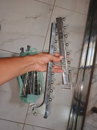 ستاندات تعليك نضيفات وموجود عدد چبير للاستفسار 07722236179 الاتصال بلر...
