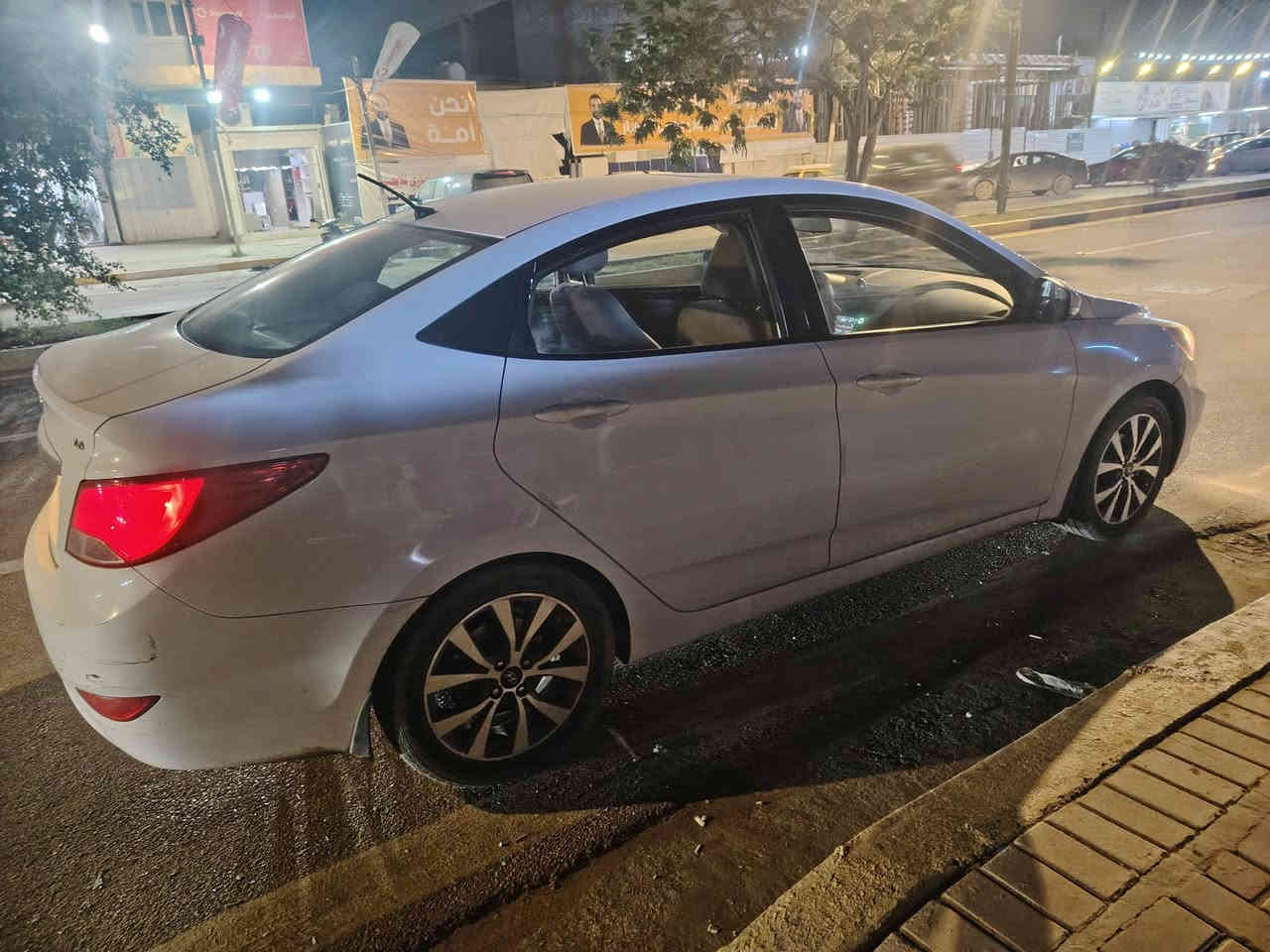 سياره هونداي اكسنت ٢٠١٦ وارد خليجي بدون ضربه فول مواصفات تحكم استيرن حساسات اشاير بالمري وفتحه محرك 1600 ويل كاب سعرها 120 بيها مجال بسيط ورقم بغداد المكان حي الجهاد قرب جامع محمد رسول الله *********** مكلف بالنشر
