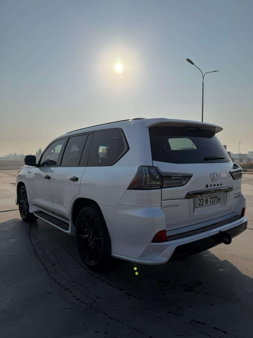 لكزس كورو 2019
لكزس كورو 2019 
ماشيه 80 
فول مواصفات 
معروفه 
بيها فقط لبنيد بي صبغ
بدون حادث بدون بارد بدون شخوط
تحم تاير شركة انتاج 26 
صيانة كامله بلشركة بدون اي نقص
السعر 74,500$  745 ورقه وبي مجال
مكانها بغداد مدينة العاب الكرخ
***********
