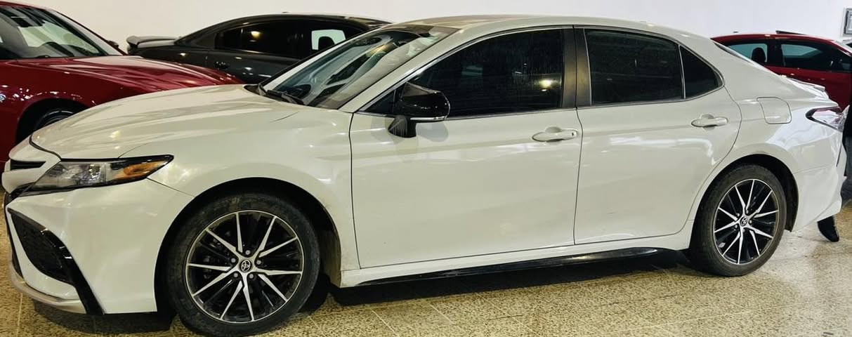 السلام عليكم 
كامري 2023 se
محرك 4 سلندر 
كير اوتو
ماشيه 50
رقم اربيل سنويه بأسمي
فحص وهزه جاهز بس تبصم
المواصفات
داخل اسود 
كشنات جلد + مخمل
شاشه كبيره
كامره خلفيه دواره
كار بلي 
اوتو هولد
1-تحكم استيرن
2-شفتات استيرن
3-توقف ذاتي 
4-تحديد مسار 
5-كروز سرعه
6-مود قياده 
7- نضام ال eco
8-نضام ال normal
9-نضام ال sport
10-نضام outo hold
11-سايد بريك بصمه  
اخوان السياره حادثه بنيد صبغ و جاملغ بارد
سونارين موجودات بالمنشور 
صور الضرر ايضآ نزلتهن
مكان السياره(اسديره وسطى)
السعرررر (193 ورقه) وبيها مجال للشراي ونقد فقط
للأستفسار الاتصال
***********
