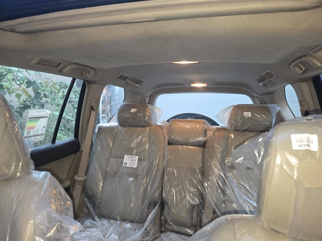 برادو ١٢ محدثة ١٧  بغداد انكليزي باسمي سنوية جديده لل ٣٠ 
مكينة 6 سلندر 4000
بصمة أبواب وجام 
تبريد ٣ قطع 
فتحة سلايت 
دبل تانكي 
نظام ايكو اقتصادي 
حساس خلفي 
كامرة خلفية
شاشة تسلا كبيرة 
السيارة مكفولة من الضربة 
السيارة ماشية ١٤٥٠٠٠ يعني استخدام بيت قليل جدا 
السعر ٢٧٥ مجال بسيط 
مكاني بابل للاتصال ***********
