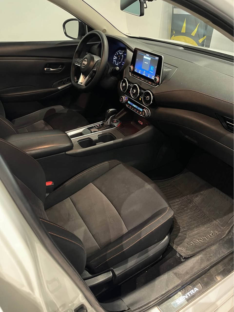 Nissan Sentra 2023 SR
پێش و پشتی کەپسە — بۆنیت و جاملخ بۆیاخە
بە بێ ناوگرتن - شانسی و بەدەن  و بەطانە بەشەرت
ئێرباگی تەقیوەو سستم کراوەتەوە - گێڕ و مەکینە بەشەرت
٤٠ هەزار مایل ڕۆشتووە - ڕەقەم سلێمانیە - 
تحویل غرامە بەشەرت - شوێن سلێمانی کۆمپنانیای ڕۆژماک
 
‏3N1AB8DV8PY272298

***********
***********

نیسان سینترا مودیل ٢٠٢٣ مواصفات اس ار
بجم کبس - بونیت جاملخ صبوغ بدون دواخل
شانسی بدن بطانە بشرط - ارباکات طاک سستم بلادی
ماشیە ٤٠ الف میل - کیر مکینە بشرط — رقم سلیمانیە
 تحویل غرامە بشرط - مکان سلیمانیە 

‏3N1AB8DV8PY272298

***********
*********** السليمانية, العراق
