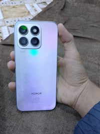 هونر X8b • ذاكره ٥١٢ • رام ٨