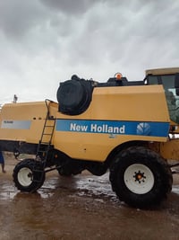 حصوده 13   البيع ومروس بدبه ٢٢ 07886607456