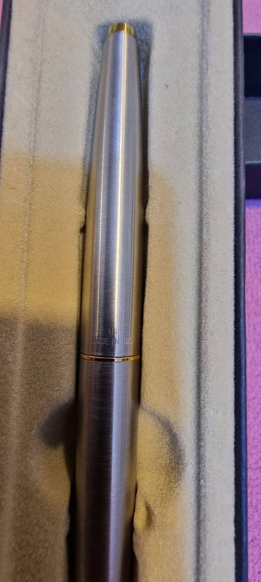 السلام عليكم قلم حبر باركر للبيع  سعر 55 الف


**إذا كنت صاحب هذا الإعلان وتريد حذفه لأي سبب، رجاءا أرسل رسالة إلى الدعم الفني**