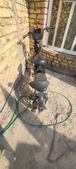 السلام عليكم دراجه شحن سعر 350 وبيه مجال
السلام عليكم دراحه شحن حجم 24 بطاريات 4جدد الملف جديد كل نقص مابيه بس الحاضنه مالت الزنجيل وكعت عدي وموجوده بس ما شاده بلوتوث بصمات وسويجات2  كلوب عالي ناصي دبل اشاره دبلات شاشه ايباد توضحلك بل الشاشه العطل عداد السرعه  3نمرات السعر 350وبيه مجال شي بصيط مكاني بابل رقمي ***********
