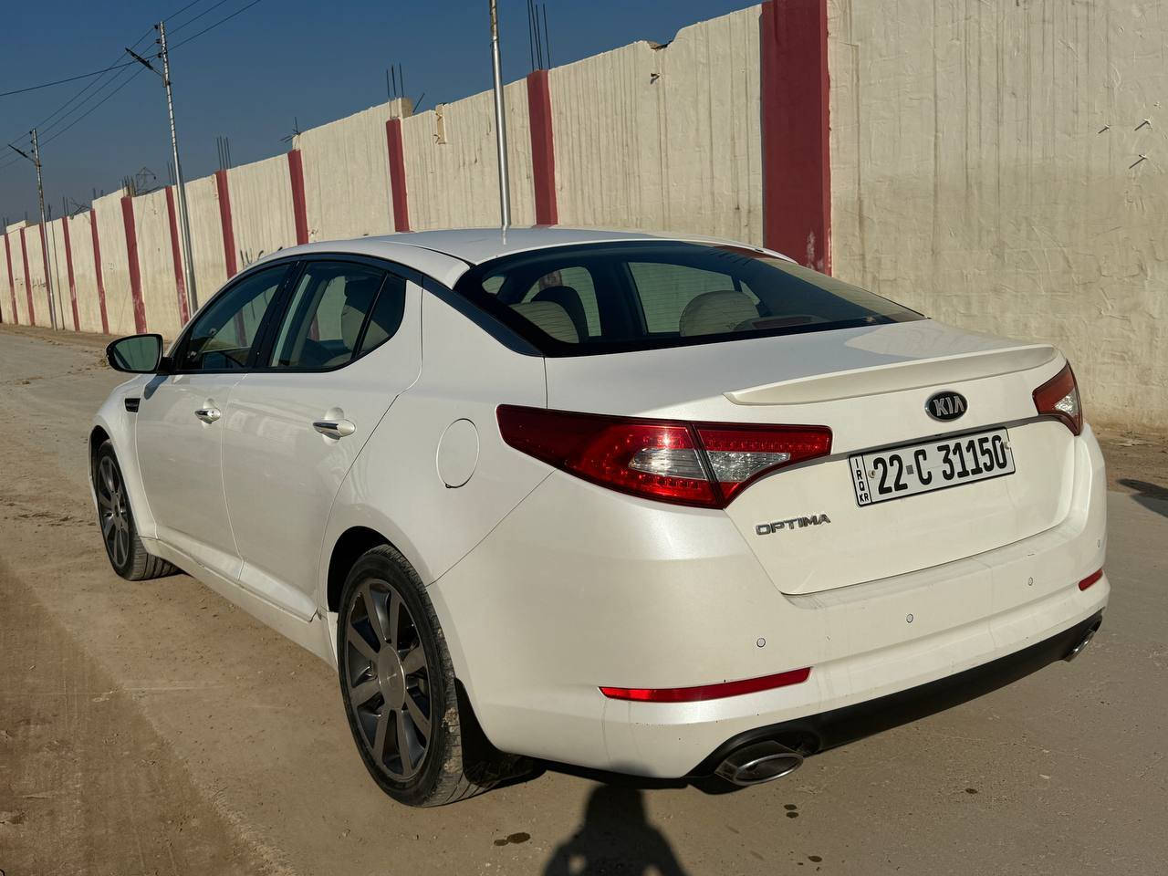 السلام عليكم كيا اوبتيما للبيع 2013فول ماعده بنوراما كلين مكفول من صبغ محرك كير كفاله عامه ماشي 157 الف كيلو متر مكان السياره موصل برطله
السعر 135
محرك حجم 24
***********
***********
