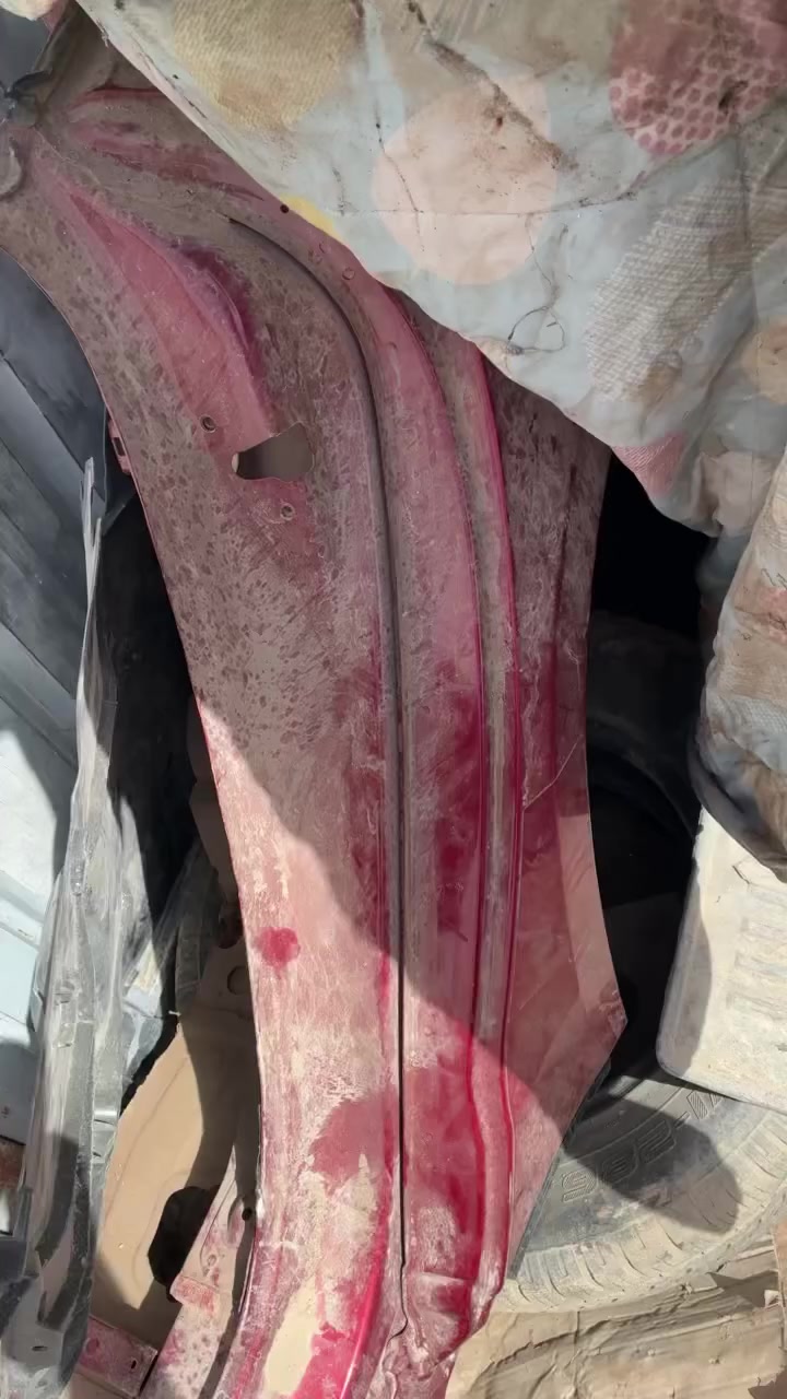 جاملغ ربع كامل مع الشاصي موديل S جهة الشحن


**إذا كنت صاحب هذا الإعلان وتريد حذفه لأي سبب، رجاءا أرسل رسالة إلى الدعم الفني**