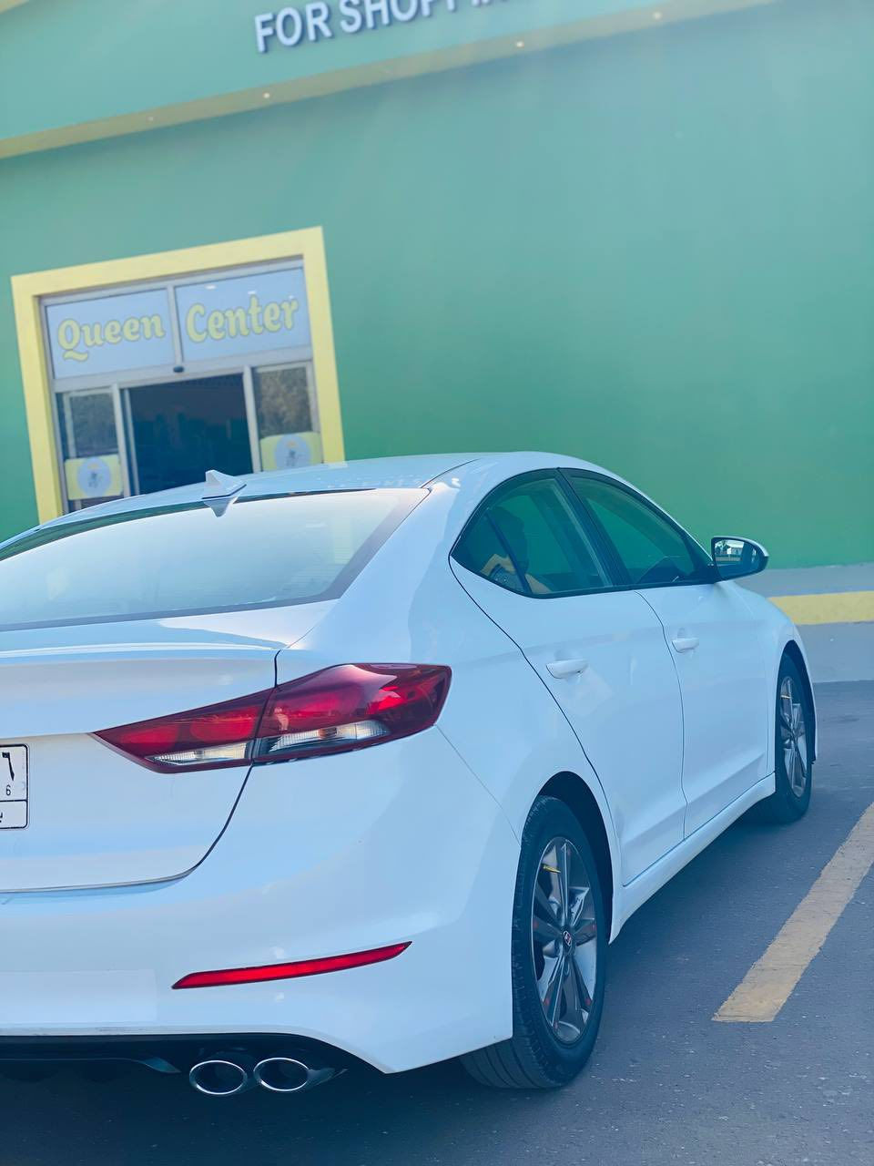 السلام عليكم
تحيه طيبه 
النترا موديل 2018 وراد امريكي بأسمي تحويل ثاني يوم حادثها جاملغ مصبوغ فقط وبنيد مبدل  وبالعراق بيها خشم الجاملغ الامامي جهة الصدر بارد شواصي لغود كفاله ماشيه 117m 
مواصفات عاديه السياره جديده تخم تاير حداديه كير مكينه خير من الله شادلها مكينه مال موديل 20 بعدها بالضمان السعر ((((( 130))))
وبيها مجال 
مكاني حله 
للاستفسار ***********
