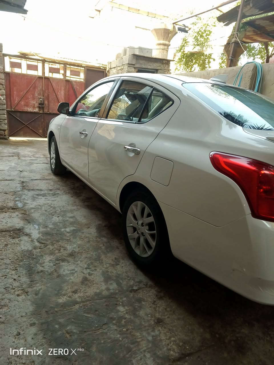 نيسان سني هندي بليته زركه موديل 24 فول ويل كب السياره كفالة كير ومكينه ما عدا بارد بسيط بالجاملغ تبريد شغال وفول نضافه السعر  124 مكان السياره البصره تلفون ***********
