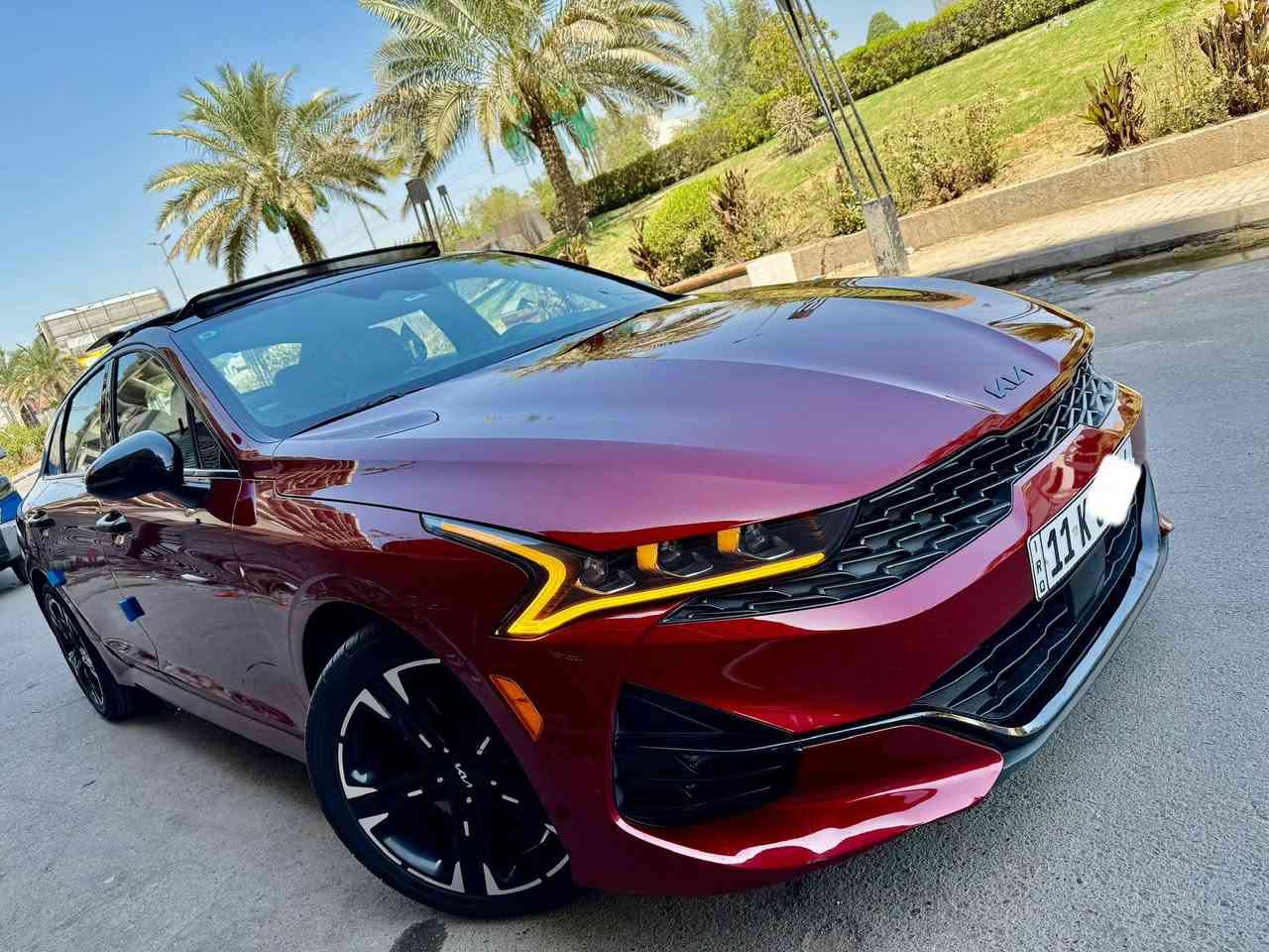 اللهم صل على محمد وال محمد
‏KIA K5 GT Line 2023  امريكي🇺🇸 ماروني♥️

بيع فقط بدون مراوس🔴

حرة بغداد

حادث خلفي قطعة وحدة صبغ الباقي كفالة عامة

جاملغ فقط وطرف الباب بارد (بدون ايرباك) وبالبنيد شوية حالوب كلش كلش خفيف ميبين بالصور عفتة على وضعة

ماشية 27,000 ميل مشي امريكا
حاليا ماشية 32 الف

المواصفات :
فول بانوراما
كشنات جلد وكهرباء السائق
شاشة كبيرة ابل كارب بلي
ويل رياضي اسود كبير
سبايدر ومري جانبية اسود بلاد
لد نهاري امامي خلفي بلاد
كشافات زنون بلاد
سايد بريك بصمة + وضعيات قيادة
فول تحكمات ستيرن 
مكينة 1600cc تيربو⚙️
دفع ثنائي 2 ويل

السيارة جديدة مناقصها برغي حتى دهن اصلي مبدلة وبولش وحمام متذب عليها درهم وتفحص وين متحب

السعر 195$ وبيها مجال للشراي
 ومااقفل سعر بالتلفون ابد تعال شوفها وتدلل
مكاني بغداد كرخ
***********
