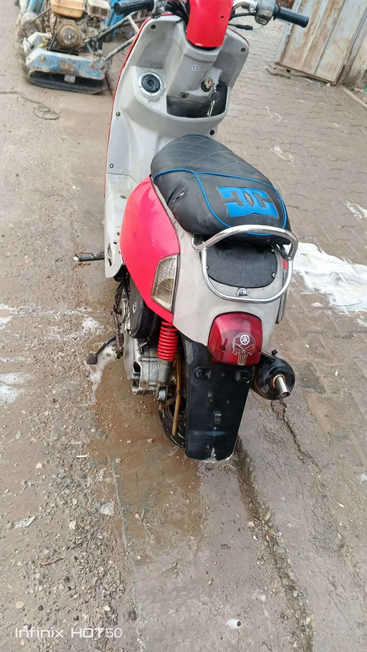 السلام عليكم دراجه بوليس كامله للبيع كهربائيات كلها شغاله مكانها بغداد النهروان ***********
