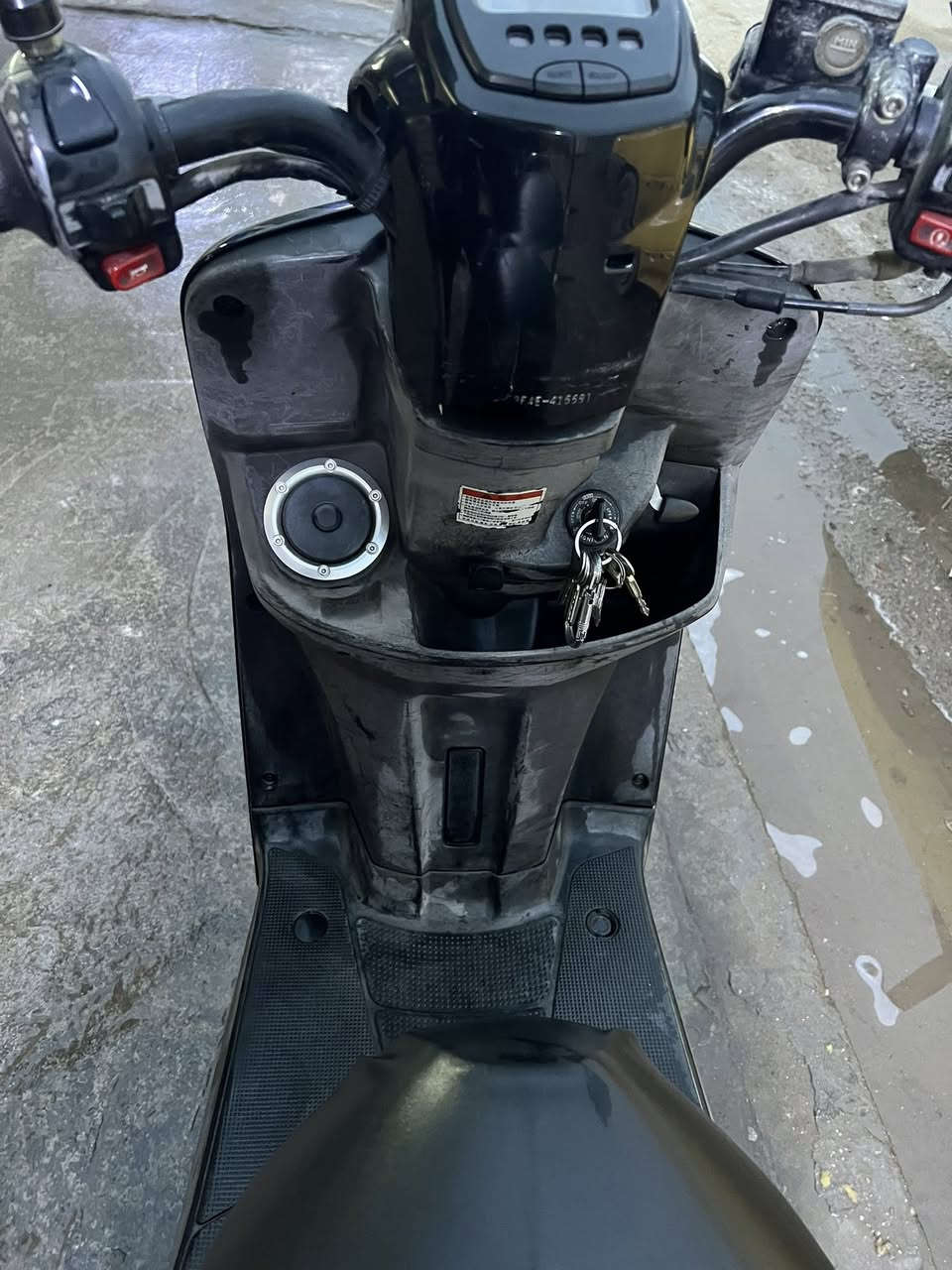 دراجة بوليس نوزل مكفولة كفرات ختم اصلي  فقط الدشبول طافي الد   مكاني بغداد ***********
