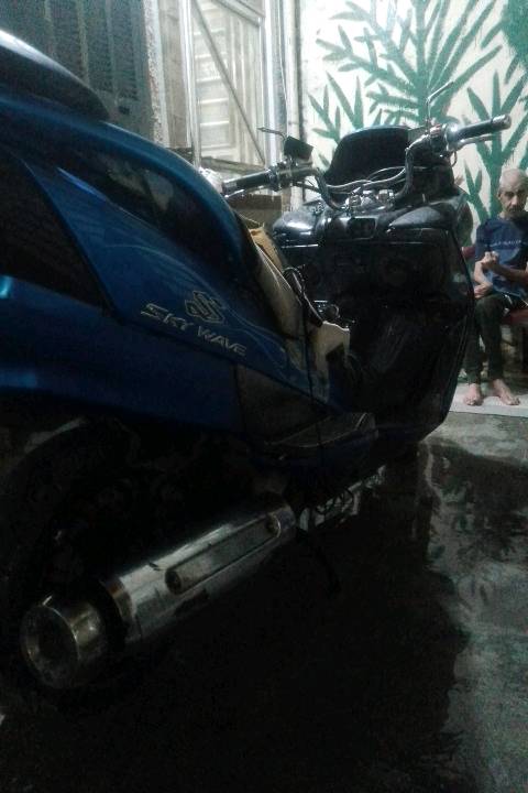 السلام عليكم دراجه سكاي ويف  محرك 250cc سعر ٣٠٠ وبيها مجال الدراجه كامت وتركتها ابيع كوم حديد مكاني بغداد قرب حي القاهره
***********
