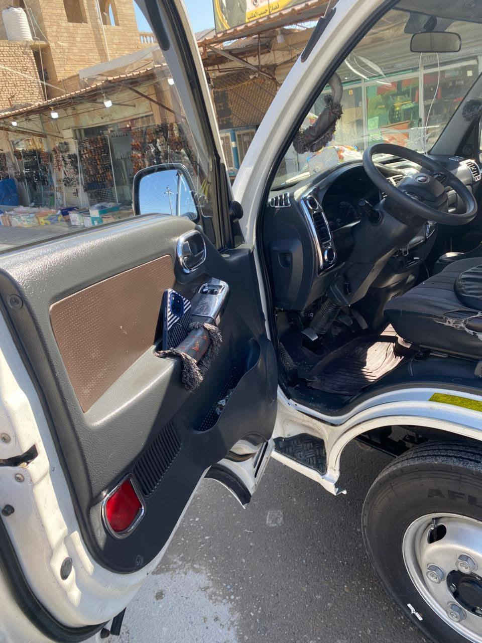 السلام عليكم لبيع كيا حمل فحل مكفول كير محرك صدر تبريد تخم تاير  شاصي كله جديد سياره مكفوله بس صارت بيها دخه باب سايق غير هاي مابيها كله عل وضع شركه اتصال *********** مكان سياره تكريت القادسيه
