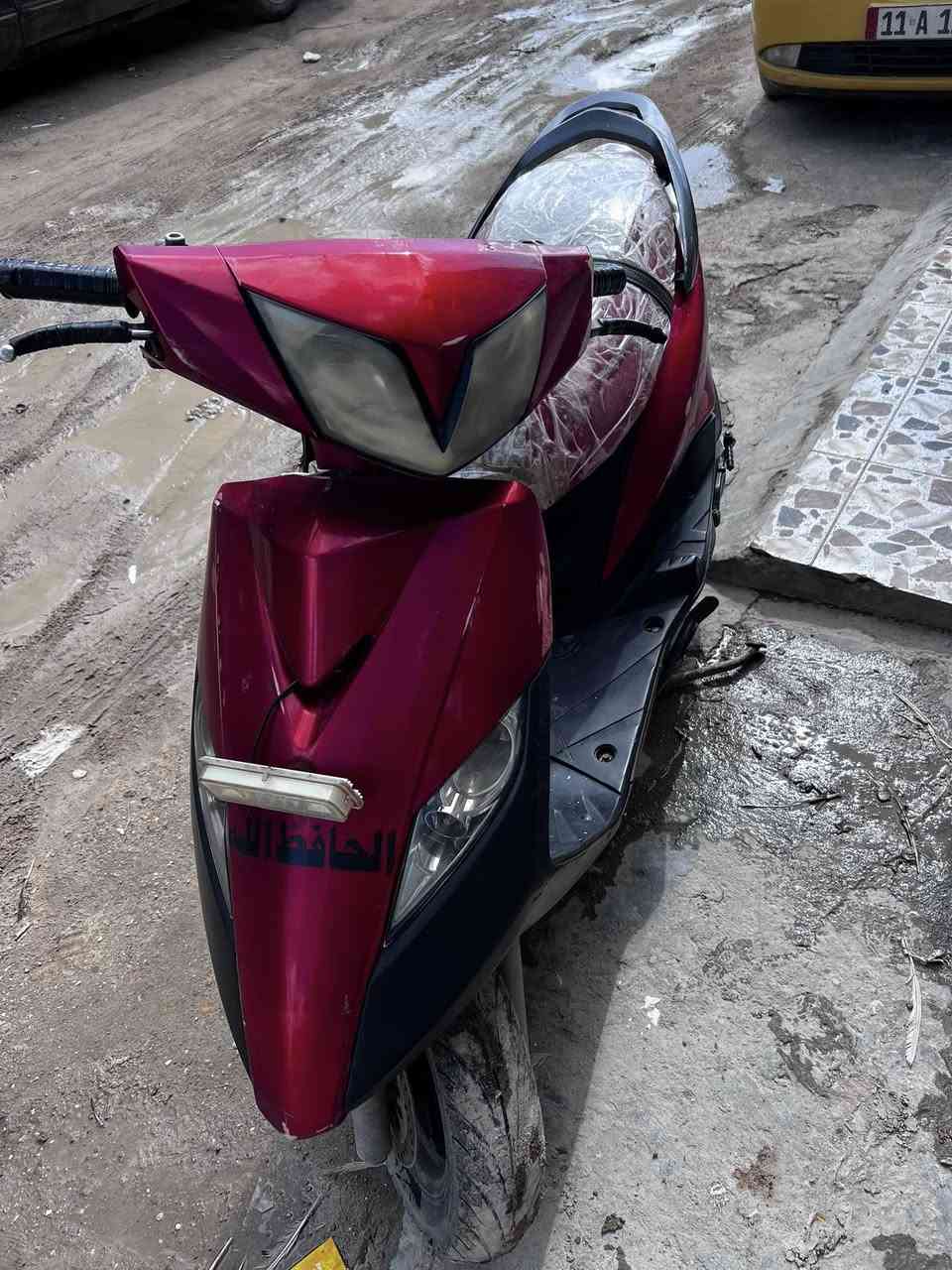 سلام عليكم دراجه ماكس ثلعب للبيع دراجه بلاديه السعر 500 وبيهه مجال   ***********
