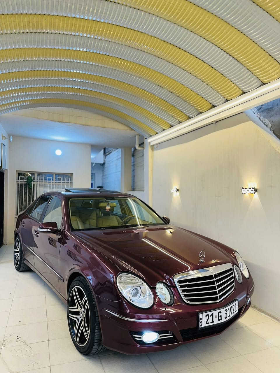 Mercedes-Benz E350 2007
-------------------------------------
#السعر : 134$ وبيه مجال بسيط
‏
#رقم الهاتف : ***********

#رقم السيارة : سليمانية 

#مكان السيارة : واسط/العزيزية 
-------------------------------------
سلام عليكم 
للبيع 
مرسيدس ام عيون W211 موديل 2007 E350 رقم سليمانية  وارد يابان مواصفات فول  افنكارد ماشية 152 الف لون مميز كرزي 
تفاصيل السيارة 
1_ بصمة⁩
2_محرك  +كير  مكفولات ⁦⚔️⁩
3_تبريد 3 قطع خلفي منفصل  ❄️⁩
4_كروز سرعة🔒 
5_ كشنات جلد ⚔️⁩
6_مراية داخلية+جانبة عاكسة ⁦🔍
7_تحكم ستيرن ⁦⚔️⁩
8_ شاشة جبيرة  ⁦🖥️⁩
9_ تلفون 📞
10_تجاوي خلفية كهرباء ⁦⚔️⁩
11_حساسات امامية+خلفية ⁦⚔️⁩
12_ انارة ليلية داخلية⁦⚔️⁩
13 انارة ترحيب💡 خارجية  ⁦⚔️⁩
14_شاشة اعطال💬
15_كشنات كهرباء ذاكرة  ⁦⚔️⁩
16_لايت زنون بلادي 💡
17-بردة كهربائية 
18_ جام ازرق 
19_سستم صوت harmen kardon ⁦⚔️⁩ 
20_ويل 18 تو سايز 
21_هزة وفحص جدد           
22_صدر امامي خلفي جديد ⁦🛠️⁩
23_حساس مطر💦
24_سلايت 
25_سيدي جنجر 
 
-------------------------------------
