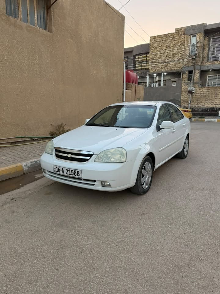 السلام عليكم
اوبترا مديل 2010 خليجي 
بيها قطعتين صبغ والباقي مكفول 
بسمي تحويل ثاني يوم 

السعر 78 وبيها مجال 
مكانيّ الدوانية 
***********
