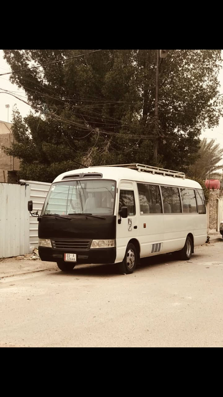 السلام عليكم من رخصت صاحب الكروب كوستر 2009 ابيض أصل رقم الشمالي باسمي بيه صبغ يم شبچة مال تبريد ذيل فقط بيه صبغ يم دكمة مال الباب الذيل فقط ويم العضد مال المرايه العبري شي قليل  لااخالي فلوس ولااروس السعر 2ونص قفل قفل قفل ما موجود على إلفيس فقد رقم هاتف  (***********) مكان وسيارة بغداد الشعب
