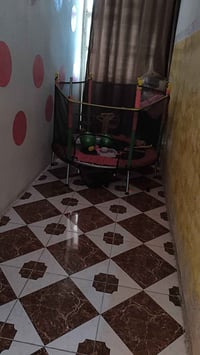 قففازه • للبيع • أثاث أطفال