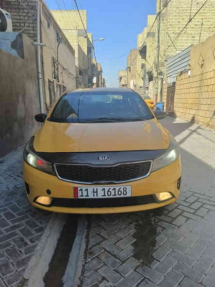 اقره تفاصيل
محرك 2000 دوش / كير اي تي وارد امريكي
تحكمات / اتصال / شاشه / كامره / صدر جديد
 باتري جديد منظومة غاز /محرك مجفت نكره سلف بيه تعديل ب شاصي لامامي ايسر وبيه نضوح قطرات چبنه بين محرك والكير
مكان بغداد مدينه الصدر
*********** السعر 115 وبيه مجال تصل وتدلل
