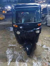 تكتك تعمير للبيع موديل 16 مكينه 20 كامله اي عطل مابيها سعرها 2650 وبيه...