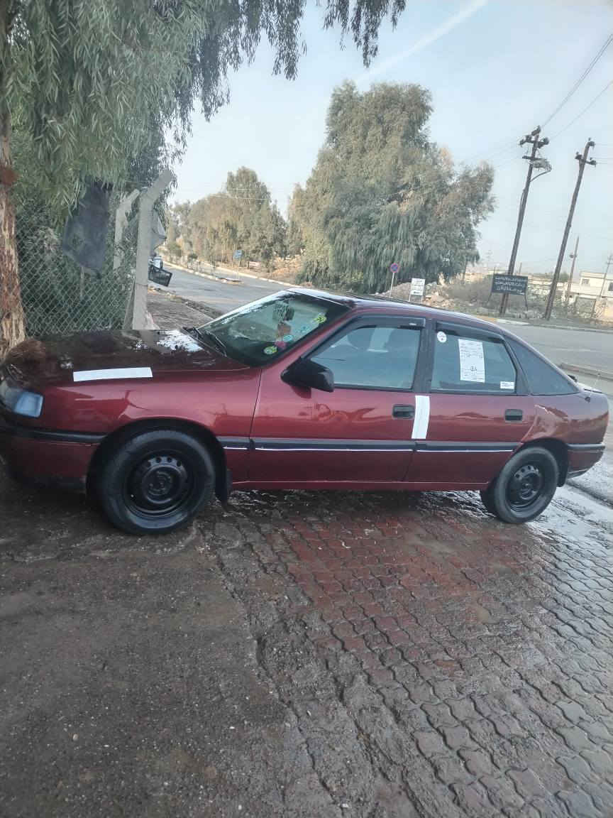 السلام عليكم
للبيع اوبل فكترا رقم كركوك موديل 1990 حجم 20 لون احمر ماروني كير ومحرك خير من الله مصبوغه عام للجماليه مسجل بلوتوث كهربائيات كلها شغاله السنويه مشروع وطني ساقطه 2022 دفتر بانزين مابيها 
شرط التحويل والغرامات..
السعر 34 ورقه وبيها مجال
*********** كركوك, العراق
