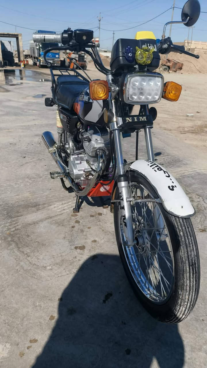 متاح نامه للبيع 23مكفوله درجه نضيفه (اصولي) السعر اتصل وبيك خير ودلل ***********
ملاحضه *الدراجه بالاوراق صفره يعني بس تانكي مبدل 

وتانكيه البلاد هو وصفاحياته موجود
