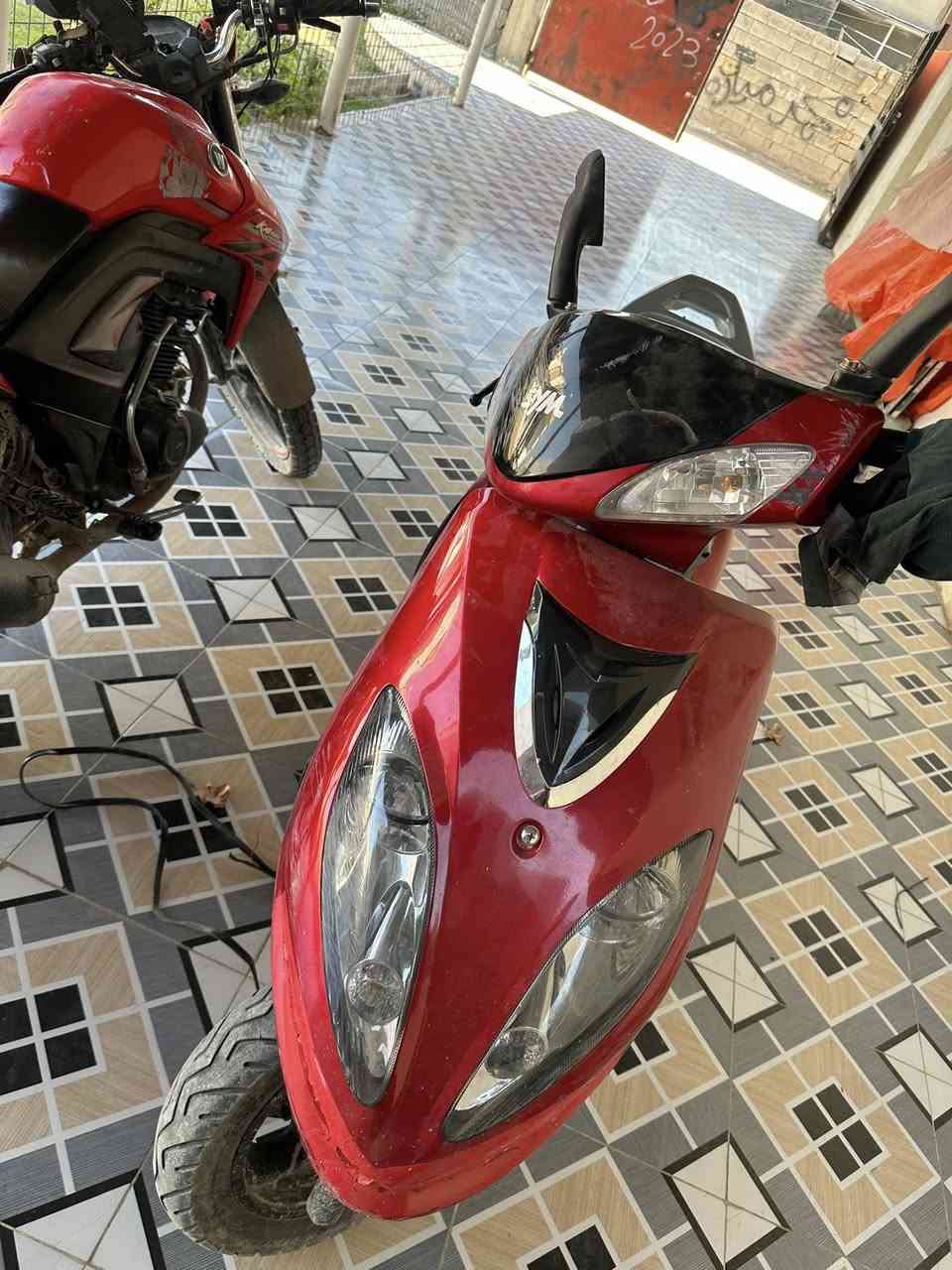 من رخصت ادمن المحترم لبيع .
دراجة بحالة ممتازة، استخدام نظيف وما بيها أي
مشاكل.
المحرك/الهيكل بحالة جداً جيدة، وكلشي شغال
تمام.
مناسبة للتنقل اليومي أو الطلعات.
سبب البيع: عدم التفرغ.
السعر قابل للتفاوض للجادين فقط.
للاستفسار التواصل خاص
رقم .***********
