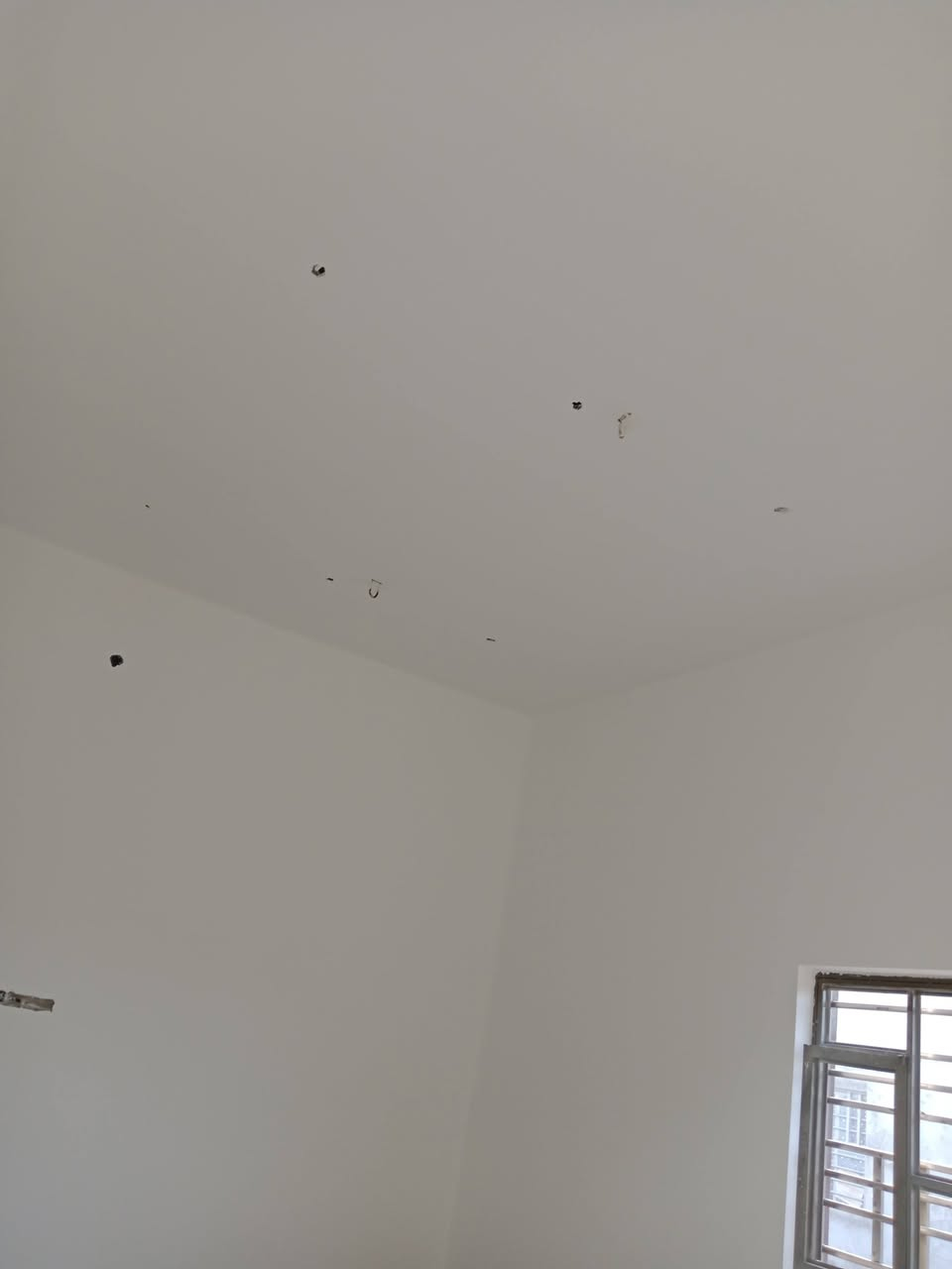 جانب من عملي المعجون الجداري
***********
