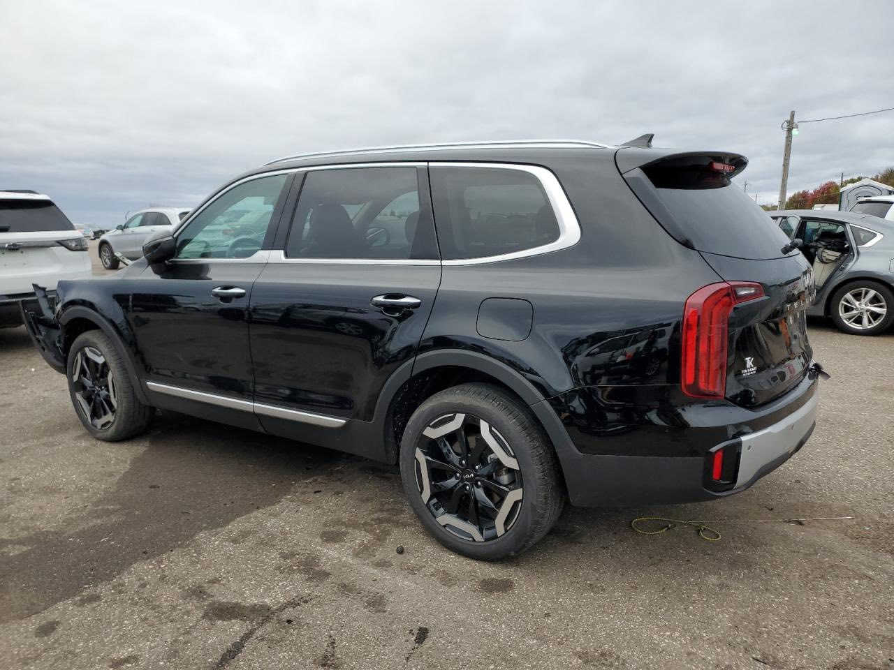 كيا تلورايد 2024
فول 1/1
بدون ايرباك
فقط بنيد
بدون دواخل 
5 ايام وتوصل لدبي
مطروح بدبي سعر 200$ 
واصل للميناء 207$
خاج الميناء كتاب شهداء 217$
العنوان بابل الشوملي
للتواصل ***********
