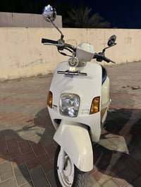 سـلام عليـكم دراجـه للبيـع مكـفولـه مكيـنه نضـيفهـ دراجـه داخـل اكريمي...