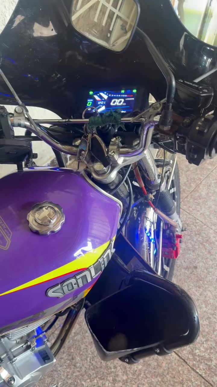 2025
اوراق كامله 
مكاني زعفرانيه 
دراجه جديده 
700 قفل 
***********
