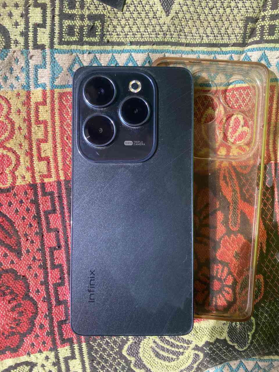 مبايل انفنكس هوت 40برو استعمال قليل العنوان الناصريه المركز باقي التفاصيل تجي خاص او  تتصل على هذا الرقم 
‏‪***********‬‏
