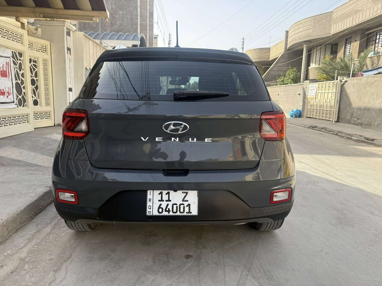 السلام عليكم….
هونداي فينو موديل ( 2024) 

لون : سمنتي 

ماشية 25 الاف 

مكينة ١٦٠٠ دبل نوزل 

فول مواصفات ( من فتحة، كامرة، رادارات، مانع اصطدام، كيجات ديجتال، بصمة، تحكمات ستيرن كامله، درايف مود،وباقي مواصفات المعروفه) 

صور الحادث كدامك 

مرقم بغداد بإسمي 

مكان السياره : بغداد 

السعر :145$ وبيها مجال 

شراي اتصل وتدلل : ***********
