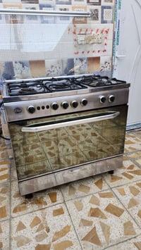 طباخ • شغال • مستعمل