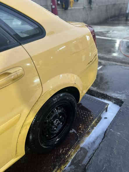 اوبتره ٢٠١٢ شركه العامه اوتماتيك كير مكينه انظاف السياره نضيفه بس جارده لسياره بسمي رقم جديد هزه جديده مصفره هيئه وغرامات  لسياره متصرف عليها ربع كامله بغداد الشعب السعر ٧١ ورقه ***********
