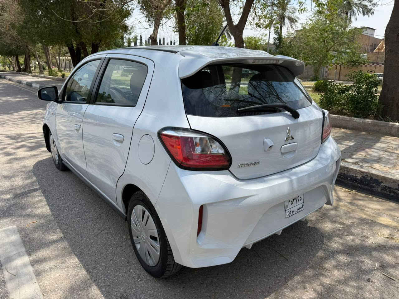 ميراج 2024 ESوارد امريكي
محرك 1200
ماشية 9الف
 مكان سيارت كربلاء
 بدون رقم  السعر 65$نهائي
حادث تبديل بنيد وتعديل بارد نص جاملغ  لباقي مكفول
***********
*********** كربلاء, العراق
