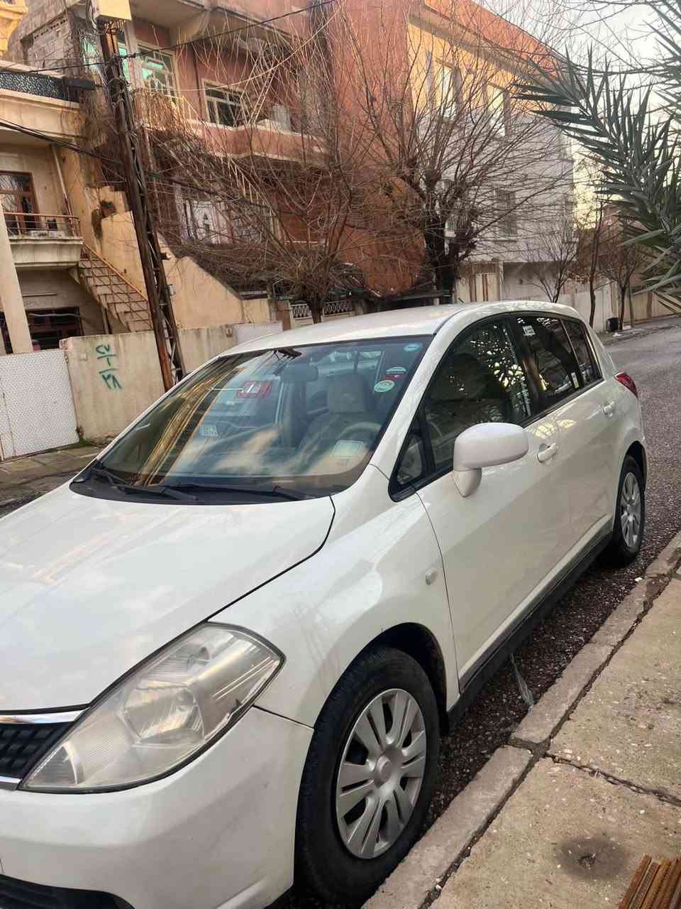 تیدا 2008 جانتا 

سپی 

سۆنەرەکەی دانراوە

چوارجام کارەبا 

سەنەوی لە 2024 بەسەرچوە  

تازە تاقم پێشی داگیراوە و سەیارەی ماڵی خۆمە .
هیچ کێشەو مەسرەفێکی نییەو ماڵی دۆستە 
گێر و مەکینە بەشەرت

شوێن سلیمانی.
نرخی ٨٥ وەرەقە و معاملە

ژمارەی مۆبایل /*********** السليمانية, العراق
