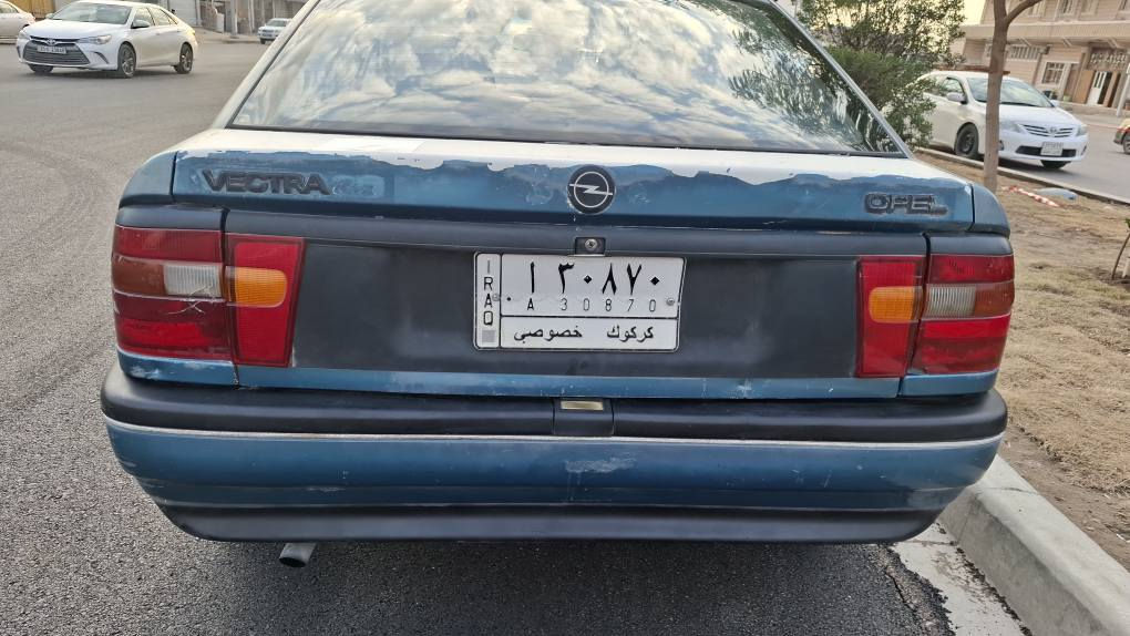 اوبل فكترا موديل ١٩٩٢رقم كركوك مشروع وطني سنوية ٢٠٢٨جديد محرك ٢٠ كير محرك شرط كيرعادي سيارة كول عل بيلاد باقي لاضرب ولاسبوغ ولا معجون ولاخياس دواخل سيارة لوك حيل نضيف كهربيات كيجات تتفية نار فول شغال سقف سلايت كهرباي شغال جمين امامي كهرباي شغال ٤طايرات ويل كروم جديد بطارية جديد بريك ABS ٤ديسك اخوان سيارة مابي دنيار مسرف فقط سبوغ مجلح والباقي كول شرط صدر امامي خلفي توبة حيل ناعم نشط سعر ٣٦ مجال خابر تدلل *********** كركوك, العراق
