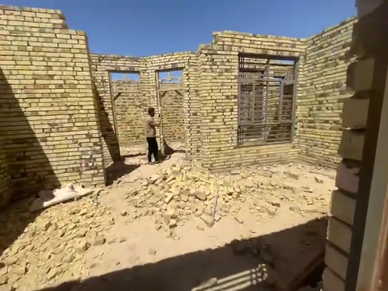 السلام عليكم بيت رقم هيكل بناء درجه اوله بدون سقف المكان حي الموظفين ال 5000 الاستفسار ***********
