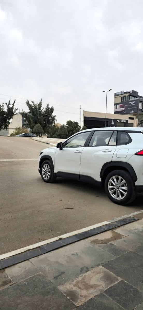 كورولا گروز 2025 تويوتا ياباني هايبرد وبانزين السعر ‏145 وبيه مجال للطيبين مرقمة بغداد أستقطاع مباشر ماستر كارد كتروني مال موظفين انطيك وكالة عامه مطلقة أم الباركود السيارة كفالة عامة للأخير وشرط الفحص السونار
***********
