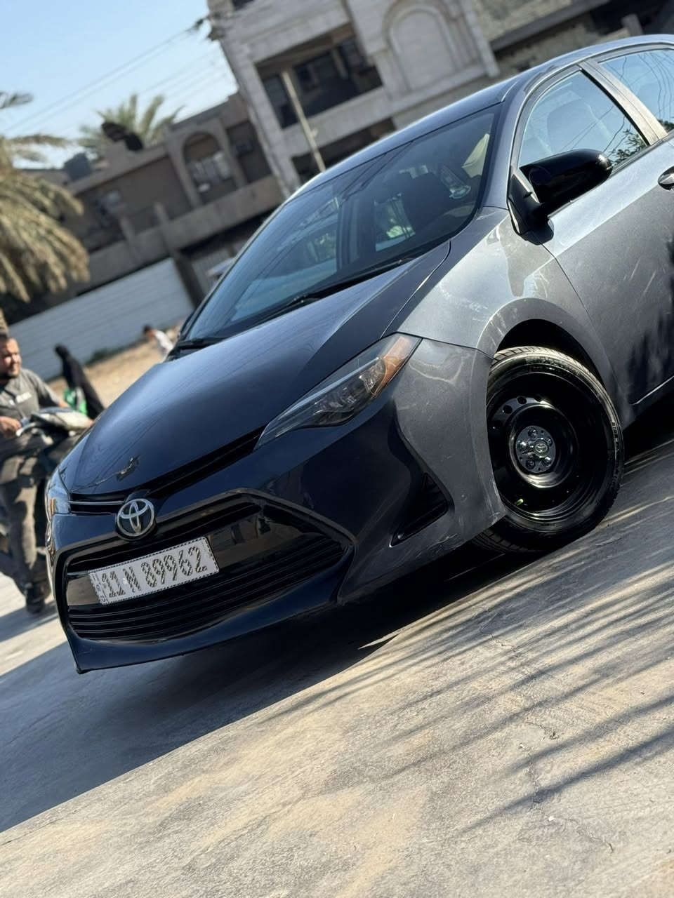 كورلا موديل 18  Le
رقم بغداد بسمي 
محرك 1800 
ماشية 32 الف 
صور الحادث مرفقة بالمنشور 
قطعة وحدة صبغ جاملغ السايق و بنيد تعديل بارد 
عليها تخم تاير و ويل جديد  و صدر امامي خلفي جديد ( سيارة جديدة ممتعوبة)
بغداد / الغزالية
 الاستفسار الاتصال : ***********  وتساب
