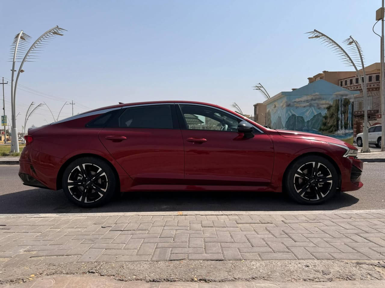 KIA K5 GT LINE 2023 أمريكي
ماشيه 17000 يعني زيرو
سنوية لل 2030
رقم بصرة حرة 
فول عدا الفتحة:
_اللون احمر غير محدد
_بصمة عدد 1
_ ترحيب عند الاقتراب
_مثبت سرعة
_نظام ABS
_مانع انزلاق
_حساس اطارات 
_شاشة كبيرة لمس
_كشافات امامية
_شاشة اعطال 
_رادار جانبي
_ نقطة عمياء 
_رادار الخطوط البيضاء 
_ اشاير + رادار باالمري  
_مقعد سائق كهرباء تدفئه مقاعد  
_الايت ثلاث عدسات +ليد 
_نظام قيادة ٤ وضعيات نورمال+سبورت+custom + ايكو سمارت
_بلوتوث +usb+auX  
_فول تحكم ستيرن 
_كير اوتو +عادي 
_اوتو بريك 
_ صندوق كهربائي
_زنون + ليد 
_التشغيل عن بعد
‏_Auto hold 
_تصميم خارجي رياضي 
_نضام الملاحة
_مصابيح ضباب LED
_محرك تيربو 1600
_ويل اكروم اسود
- تخم تايرات وكالة رياضي

***********

165$
حرة بصرة 
مكان السيارة بصرة
