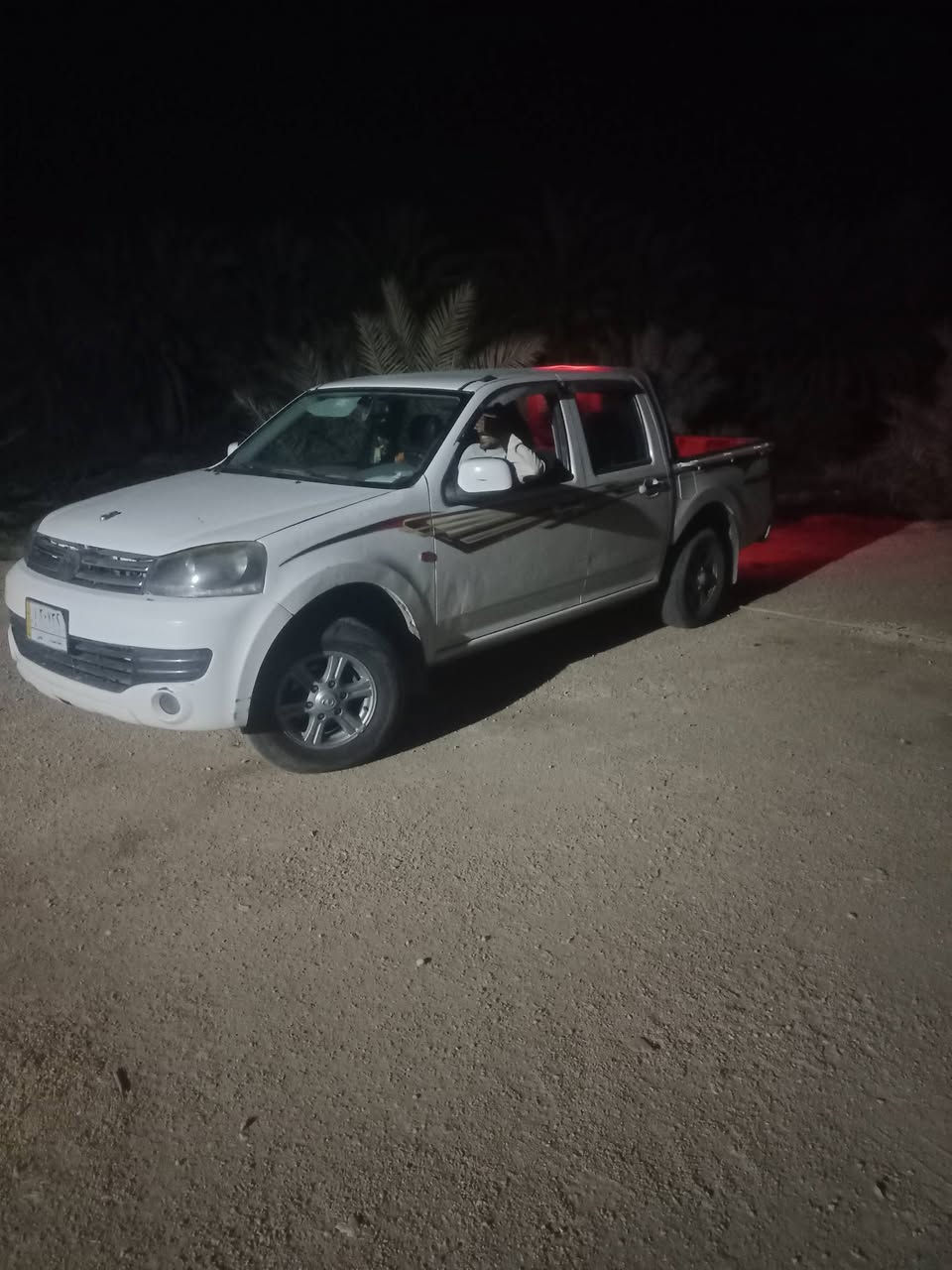كريت لبيع موديل 20 عنوان محافظة المثنى قضاء الخضر سعره 95ورقه وبيه مجال بصيط حك الجيه الاستفار اتصل ***********

