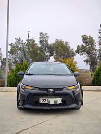 كورولا LE • ٢٠٢٠ • شاشة وكاميرا