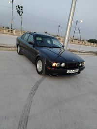 بي أم 525 • محرك كبس • كير أوتو