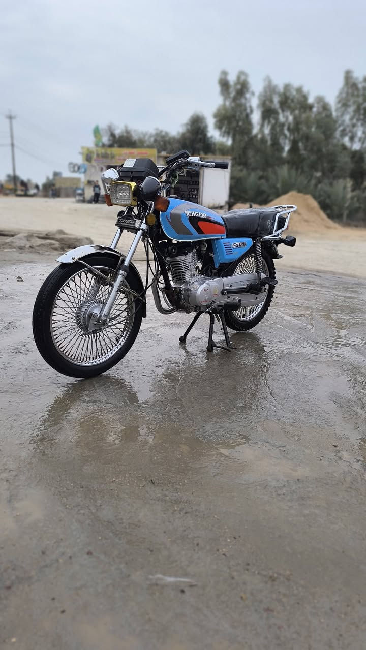 تايكر 2021 للبيع اوراق سكنر 
مكينه مامفتوحه كهربائيات شغاله دراجه مرتبه 
 للاستفسار. ***********
